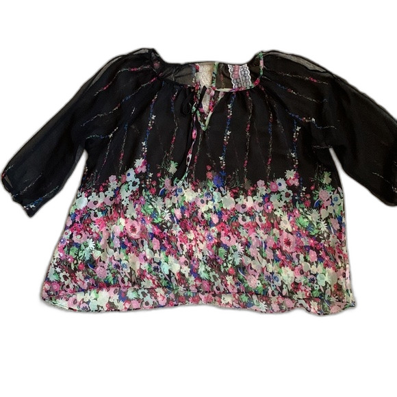 Maeve Anthropologie Black Sheer Multicolored Floral Cold Shoulder Top Size M - Picture 2 of 13